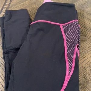 Victoria’s Secret Yoga Pants